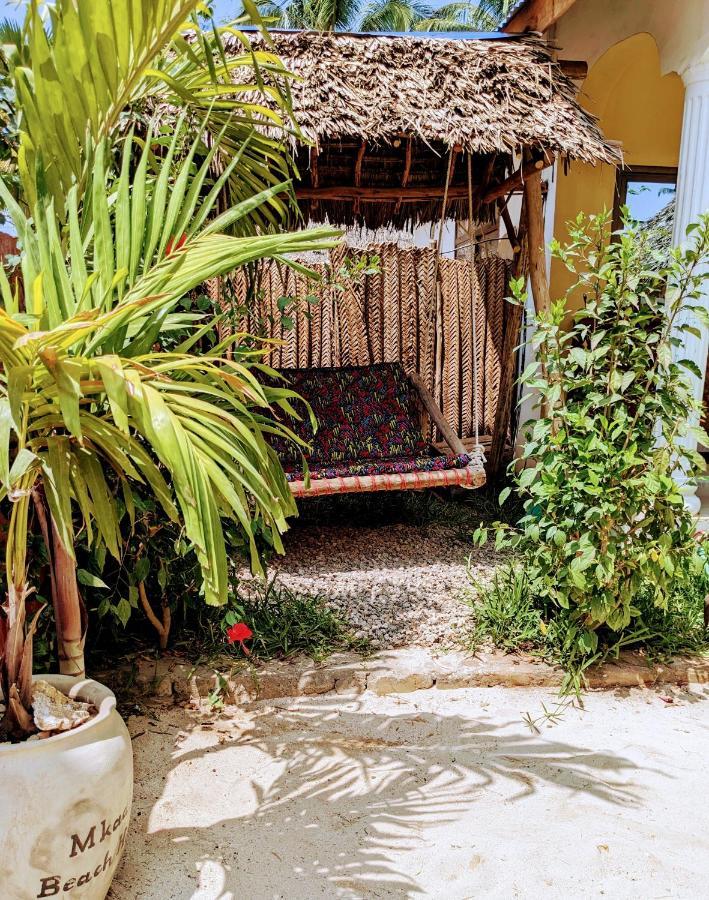 Mkadi Beach House Hotell Nungwi Exteriör bild