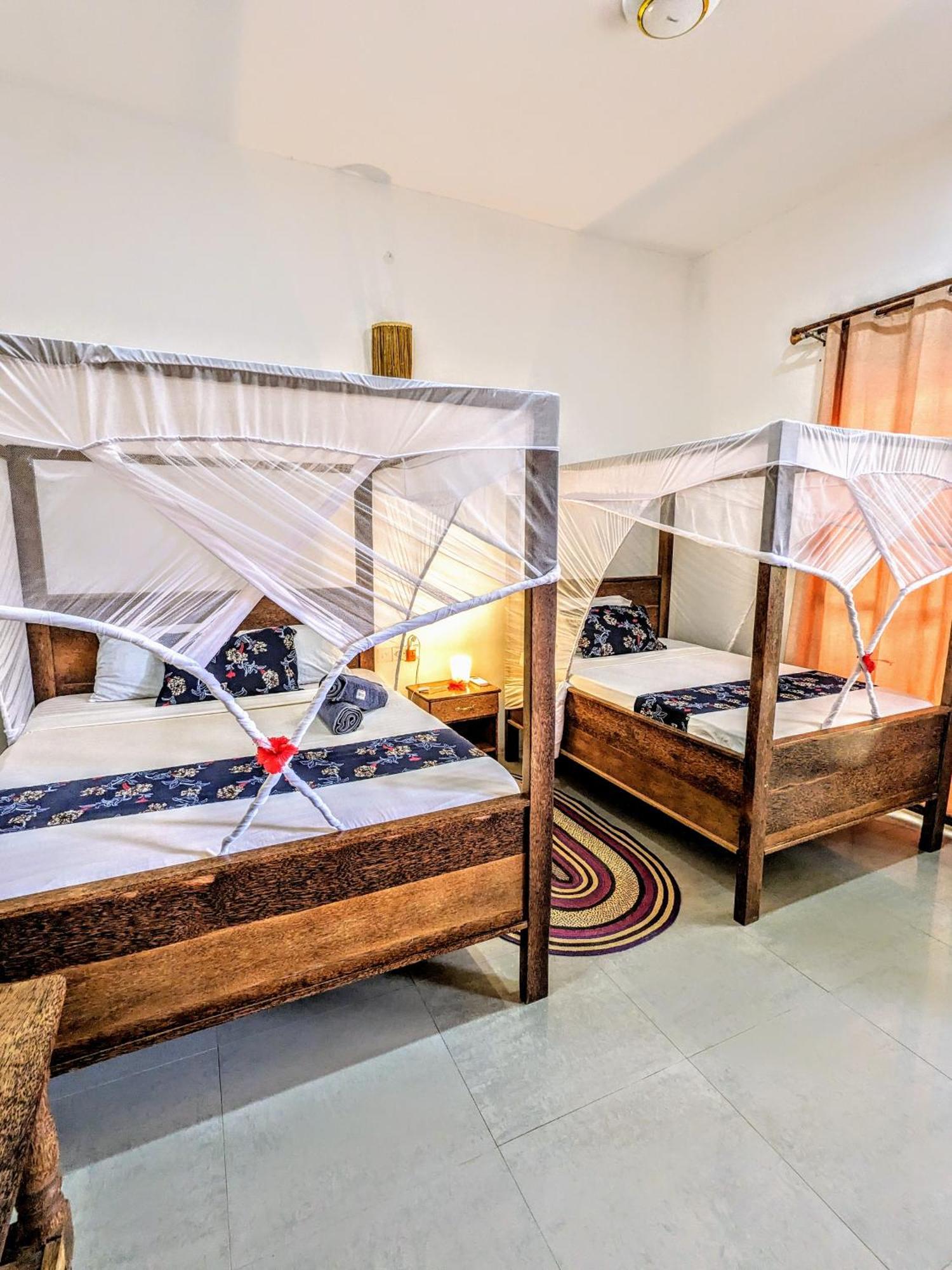 Mkadi Beach House Hotell Nungwi Exteriör bild